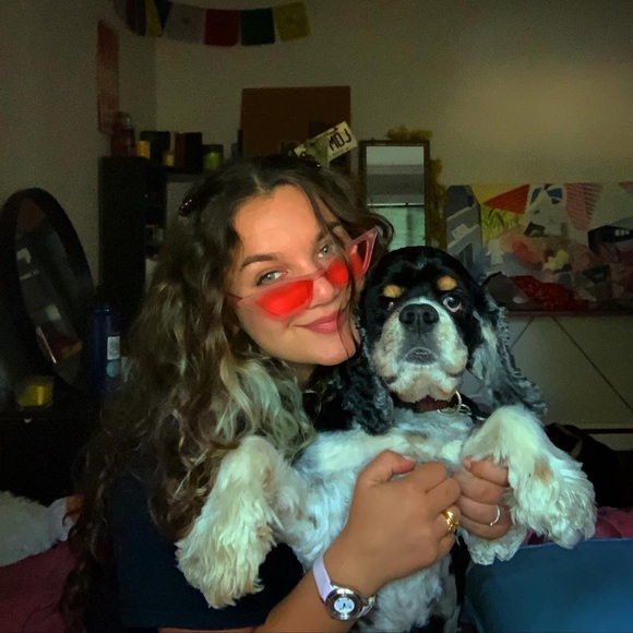 Meet your seller! - Picture 5 of 5